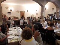 sala pizzoleria 1.jpg